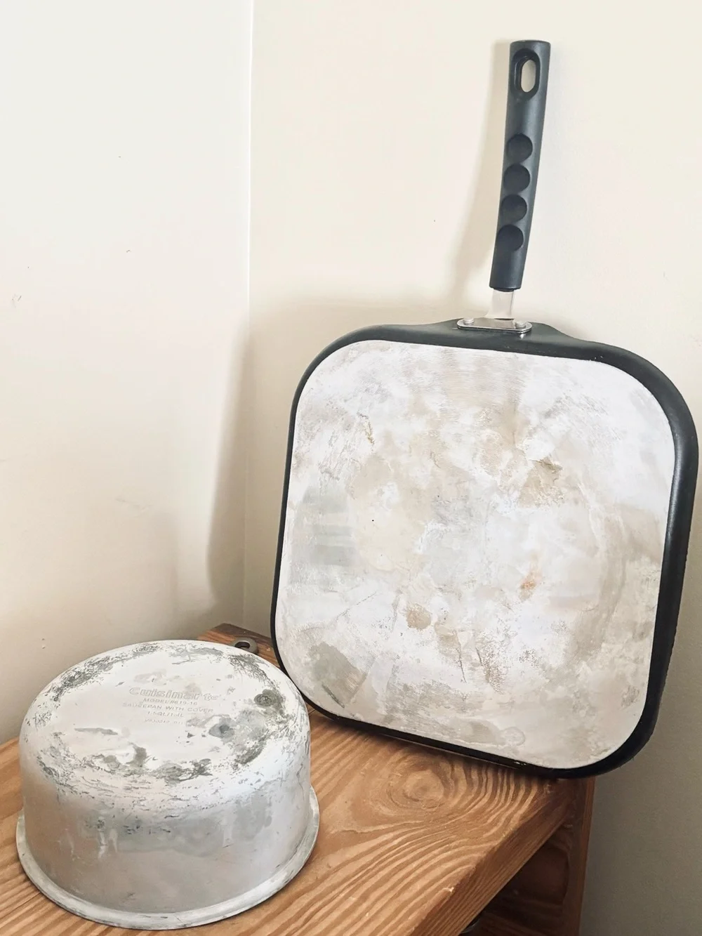 💥 Free w/ Purchase: Nonstick Square Griddle Pan and Cuisinart Saucepan